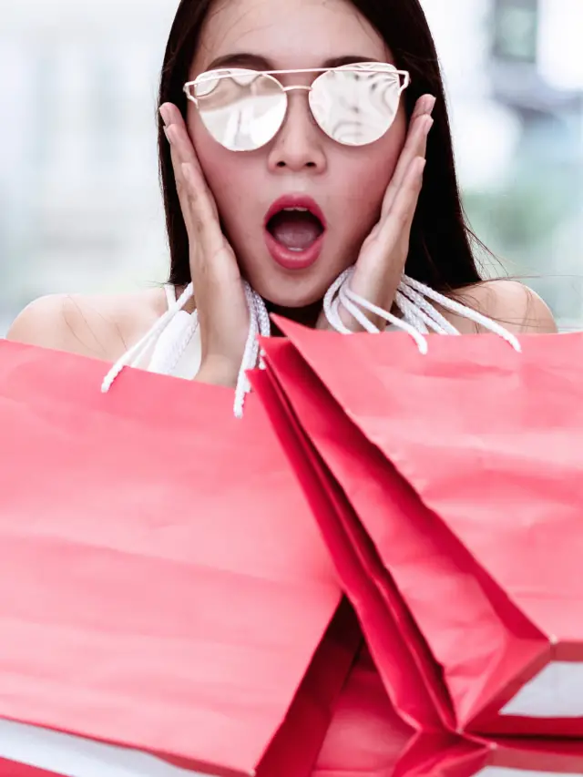 14 Sneaky Retail Psychology Tricks That Make You Spend More